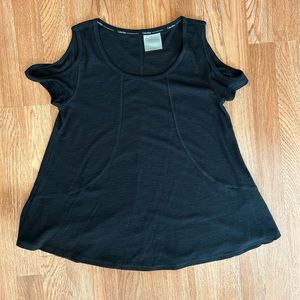 Calvin Klein Work Out shirt